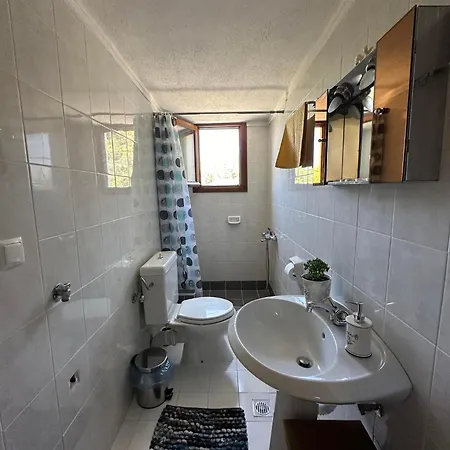 Villa Naos *